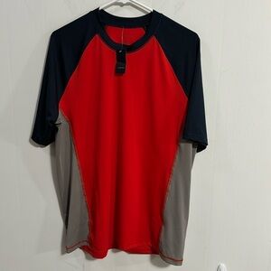 Land’s End Red Black Gray NWT “Bright Toma” sz large